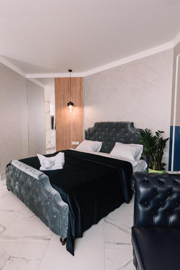 Royal Tower Vip Smart Apartments 3 Kiev Dış mekan fotoğraf