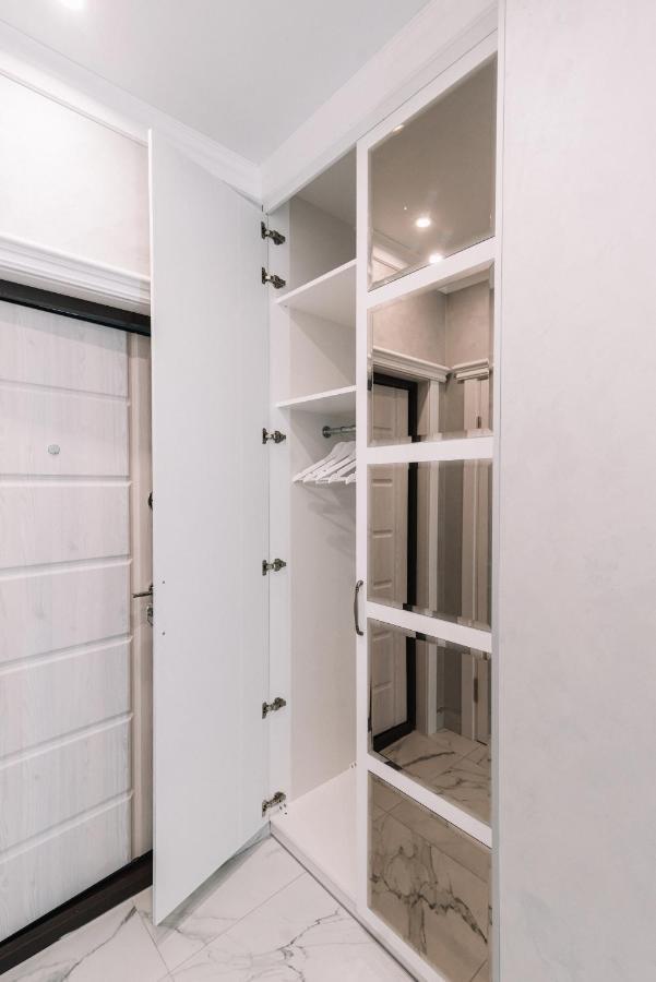 Royal Tower Vip Smart Apartments 3 Kiev Dış mekan fotoğraf